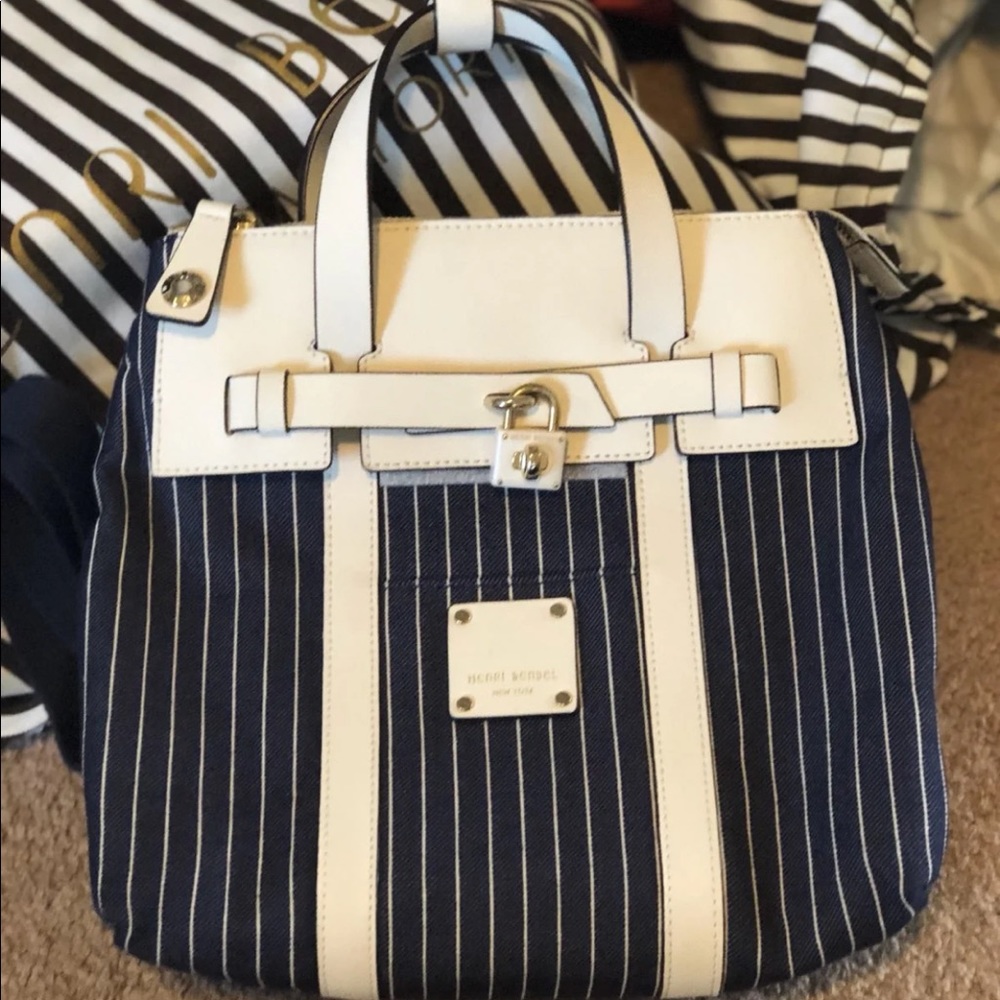 Henri Bendel Mini Jetsetter - Picture 5 of 8